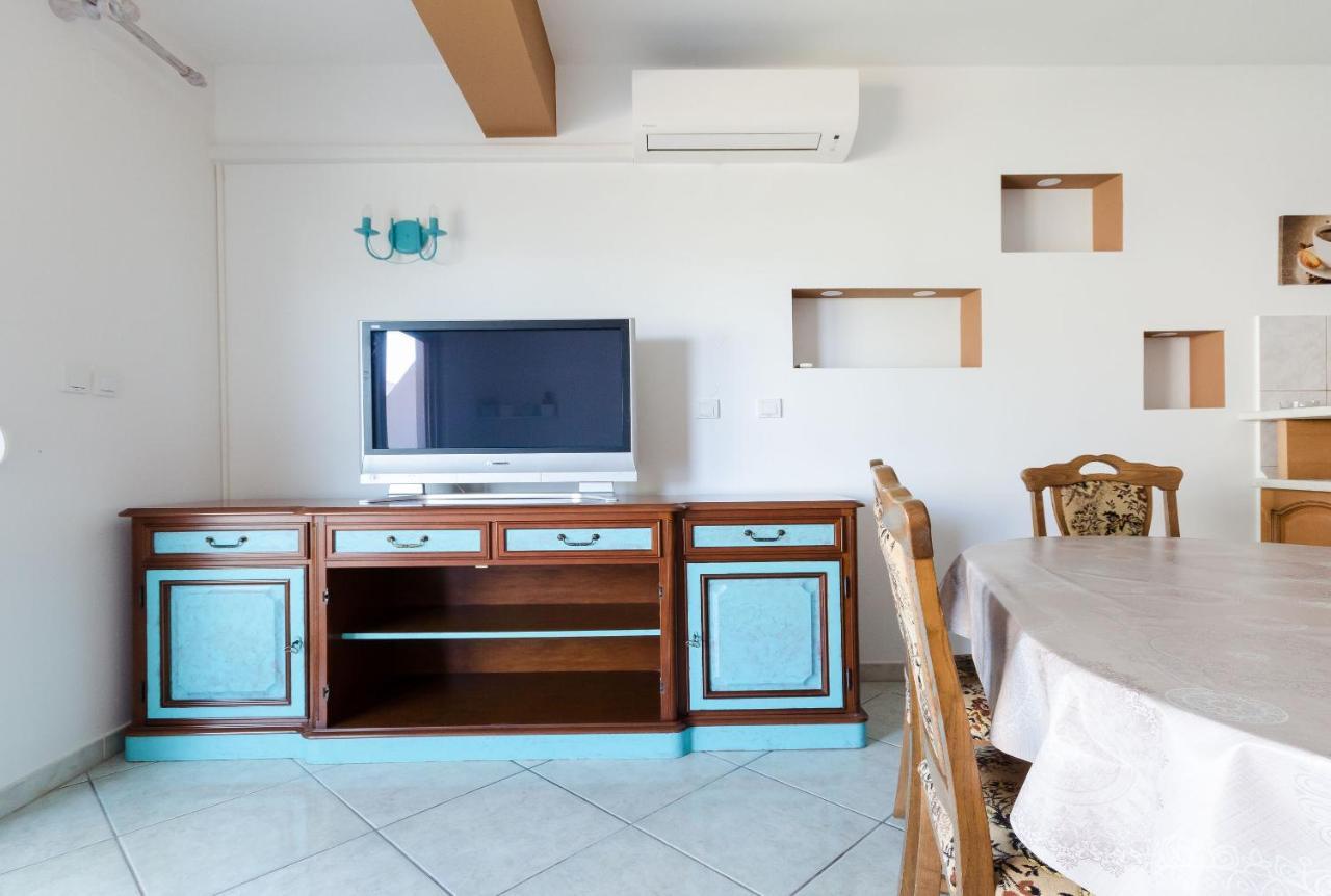 Apartments Slavica R Banjol Eksteriør bilde